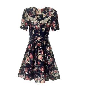 Vintage 1980’s dress Style My Way floral print sz 9/10